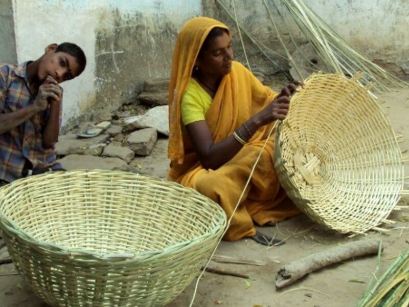 Women into Assembling of Syringe-Ahmedabad